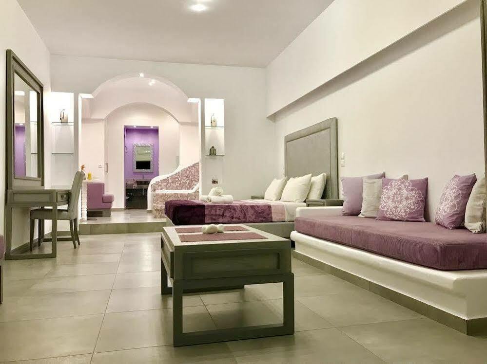Queen Boutique Suites Mykonos Town Екстериор снимка