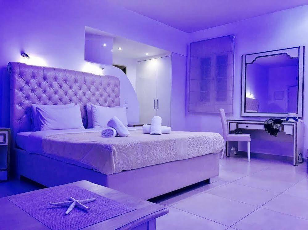 Queen Boutique Suites Mykonos Town Екстериор снимка